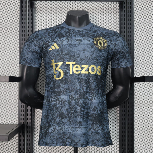 24-25 Manchester United co-branded black and grey player version jersey